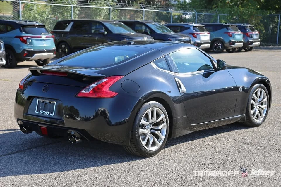 2014 Nissan 370Z 6th Gen - Image 5 of 13