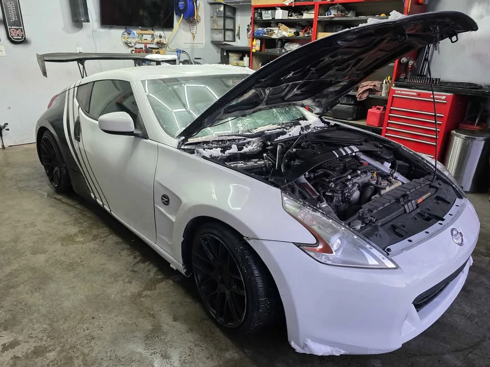 2014 Nissan 370Z 6th Gen - Image 5 of 6