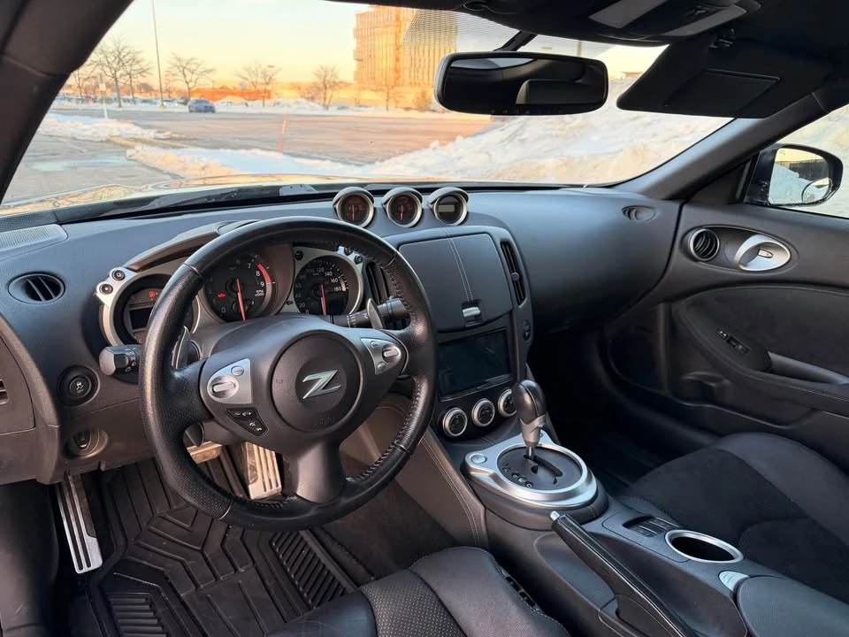 2014 Nissan 370Z 6th Gen - Image 8 of 16