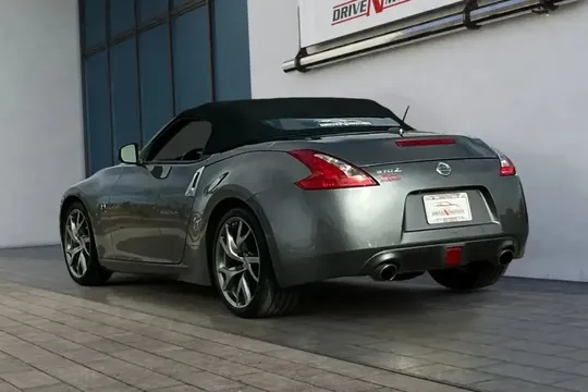 2014 Nissan 370z Touring Roadster