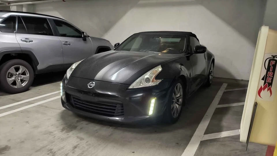 2014 Nissan 370Z 6th Gen - Image 2 of 11