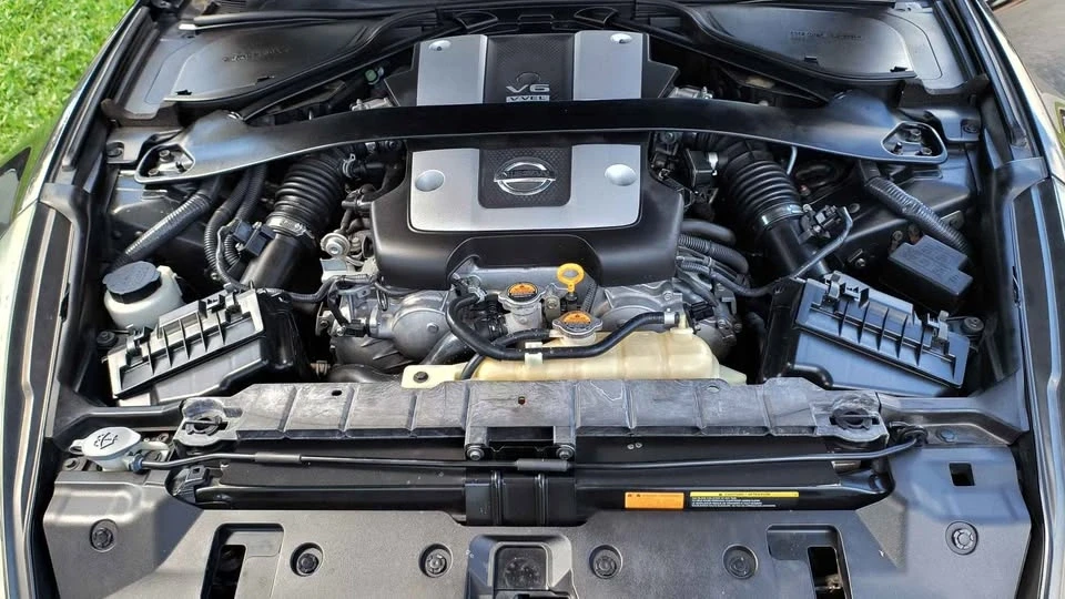 2014 Nissan 370Z 6th Gen - Image 5 of 11