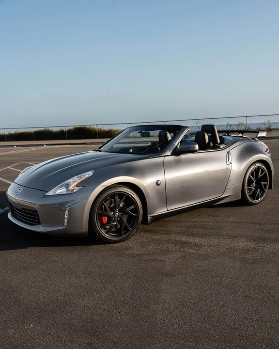 2014 Nissan 370Z 6th Gen - Image 8 of 10