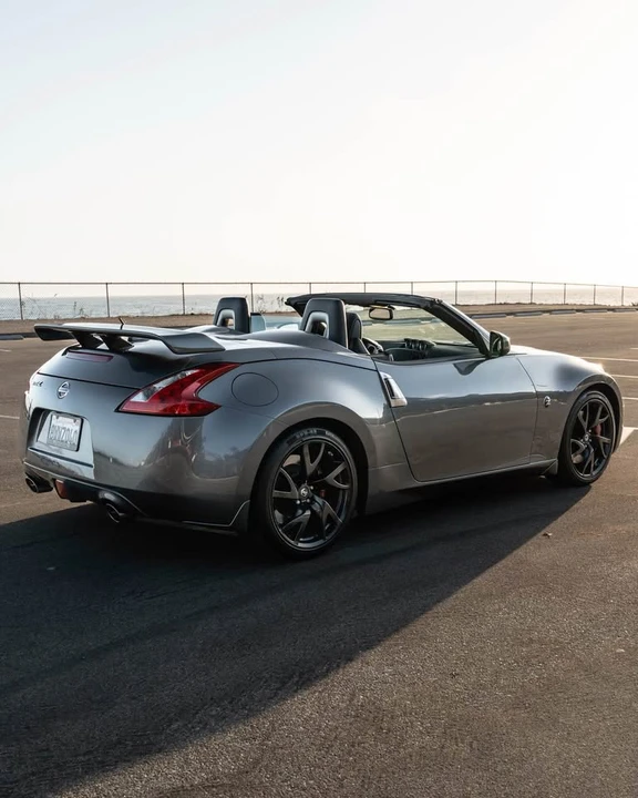 2014 Nissan 370Z 6th Gen - Image 9 of 10