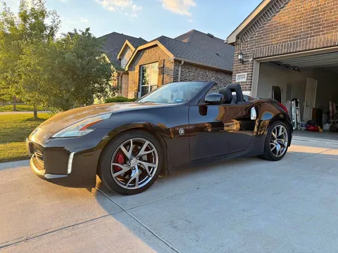 2014 Nissan 370Z Touring Sport Roadster