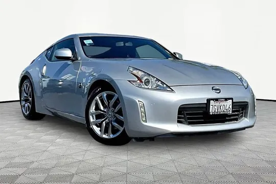 2014 Nissan 370z Base