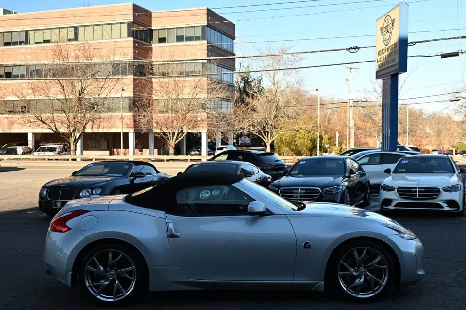 2014 Nissan 370Z 6th Gen - Image 6 of 18