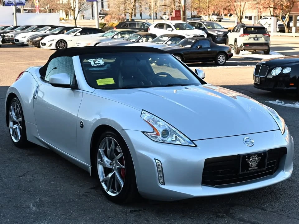 2014 Nissan 370Z 6th Gen - Image 5 of 18