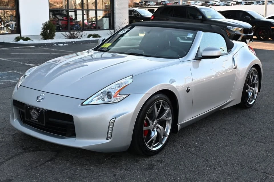 2014 Nissan 370Z 6th Gen - Image 2 of 18