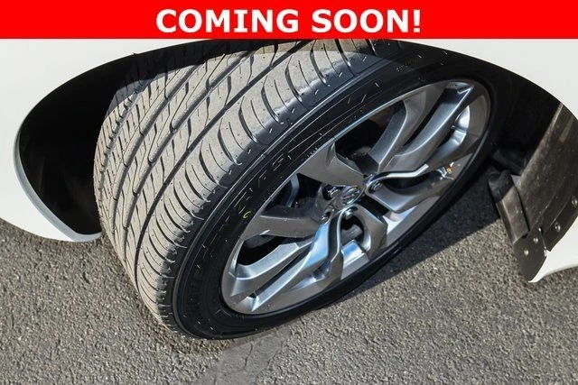 2014 Nissan - Image 11 of 20