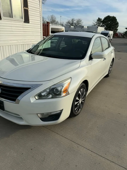 2014 Nissan Altima 5th Gen - Image 7 of 18