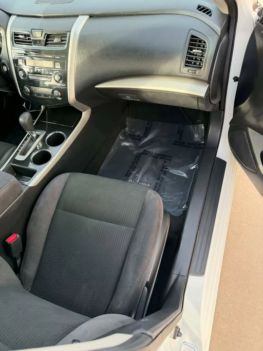 2014 Nissan Altima 5th Gen - Image 13 of 18