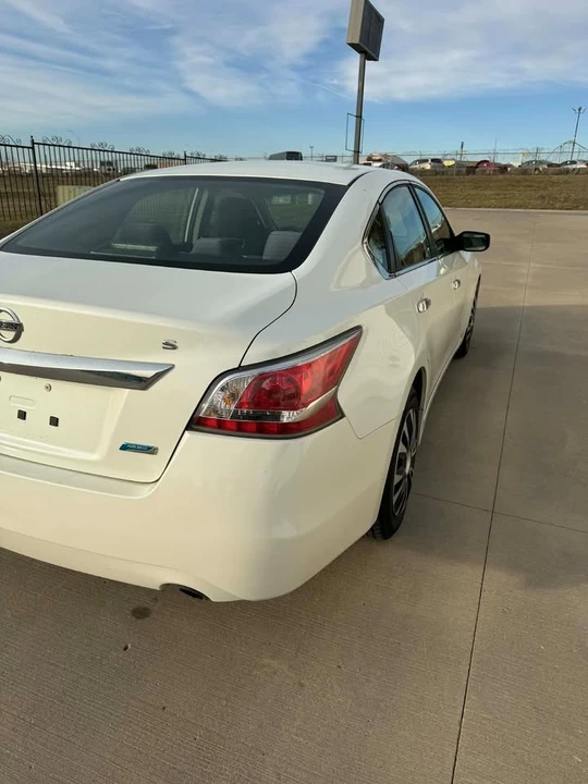 2014 Nissan Altima 5th Gen - Image 4 of 18