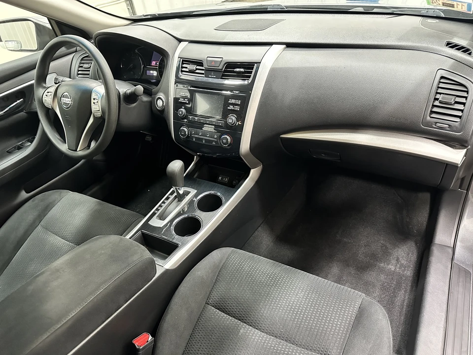 2014 Nissan Altima 5th Gen - Image 18 of 21