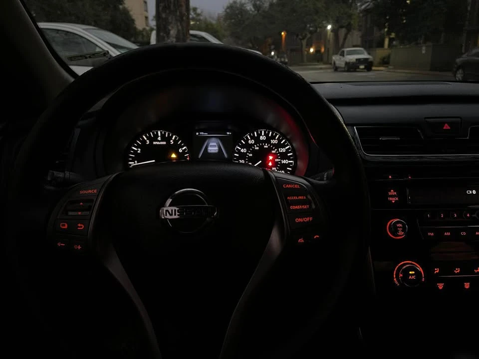 2014 Nissan Altima 5th Gen - Image 6 of 9