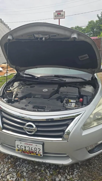 2014 Nissan Altima 5th Gen - Image 3 of 9
