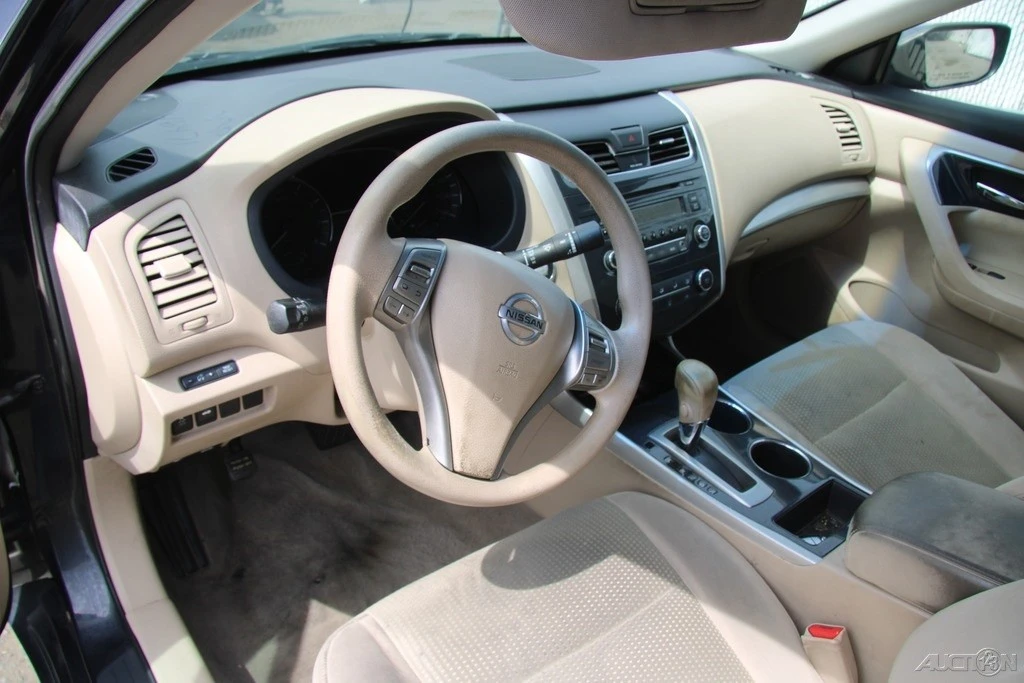 2014 Nissan Altima 5th Gen - Image 15 of 21