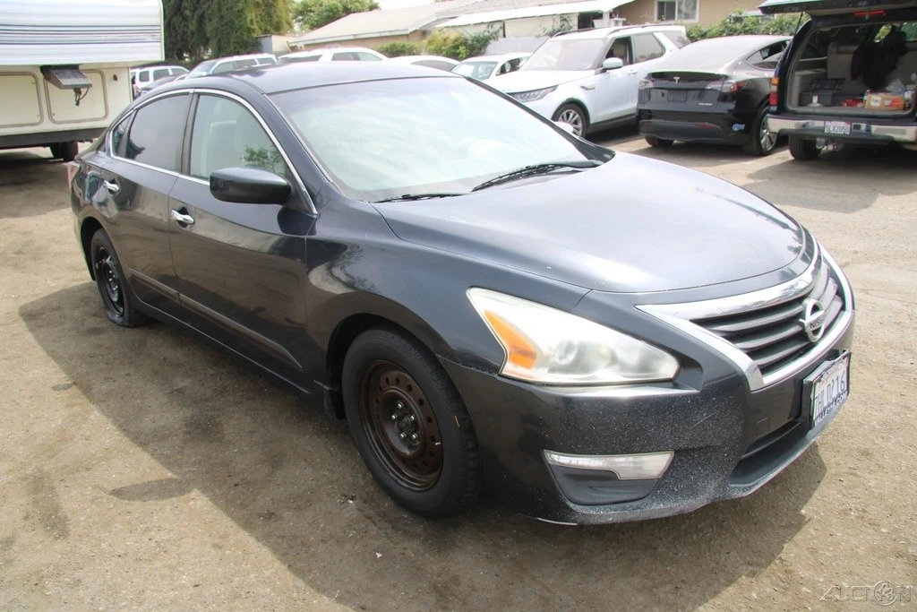 2014 Nissan Altima 5th Gen - Image 10 of 21
