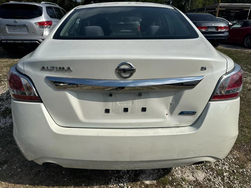 2014 Nissan Altima 5th Gen - Image 4 of 10