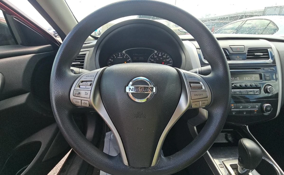 2014 Nissan Altima 5th Gen - Image 10 of 14