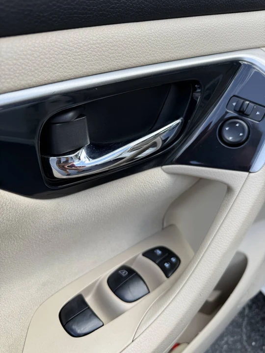 2014 Nissan Altima 5th Gen - Image 18 of 21