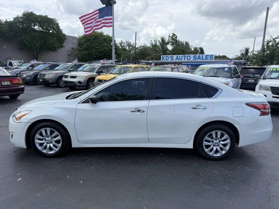 2014 Nissan Altima 5th Gen - Image 5 of 12