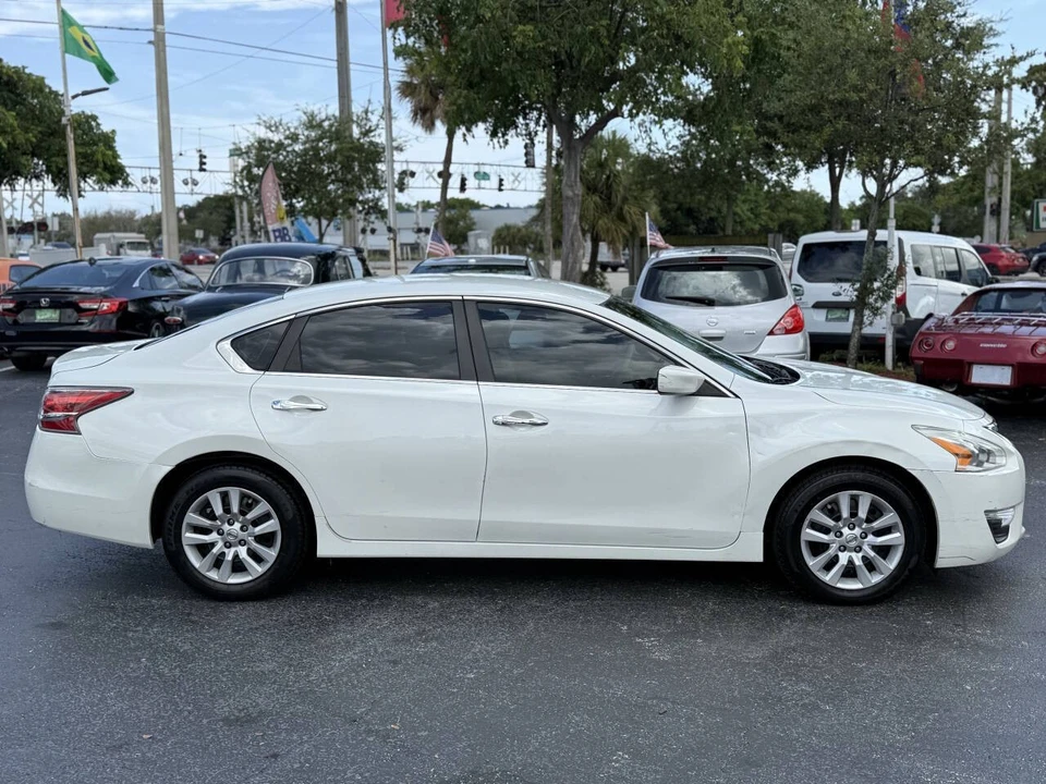 2014 Nissan Altima 5th Gen - Image 9 of 21