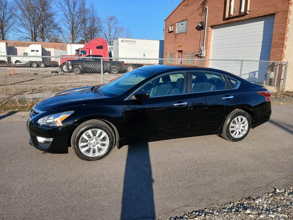 2014 Nissan Altima 5th Gen - Image 9 of 10
