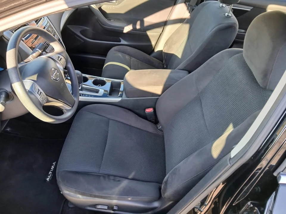 2014 Nissan Altima 5th Gen - Image 5 of 10