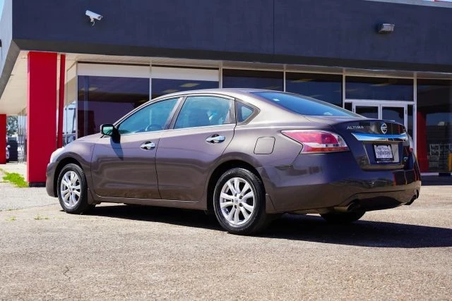 2014 Nissan Altima 5th Gen - Image 7 of 16