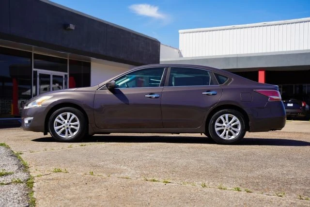 2014 Nissan Altima 5th Gen - Image 8 of 16