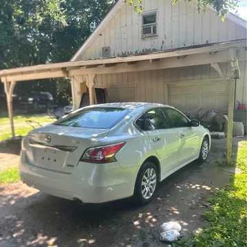 2014 Nissan Altima 2.5 S Sedan