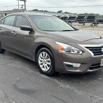 2014 Nissan Altima 2.5 S Sedan 4D