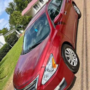 2014 Nissan Altima 2.5 S Sedan 4D