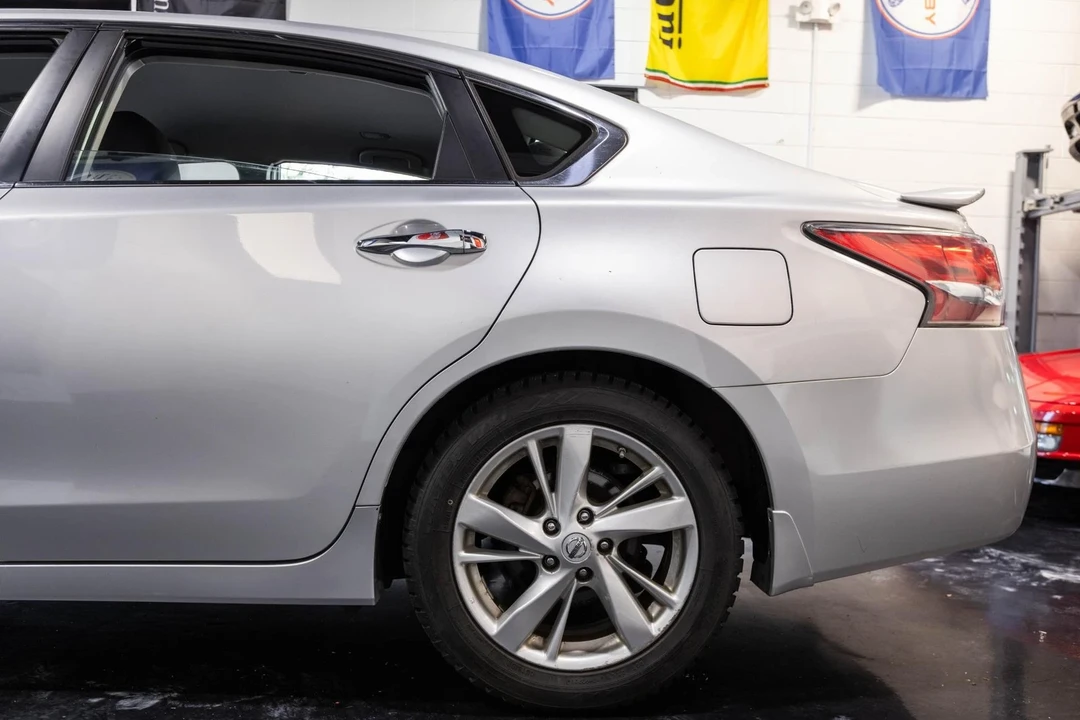 2014 Nissan Altima 5th Gen - Image 7 of 21
