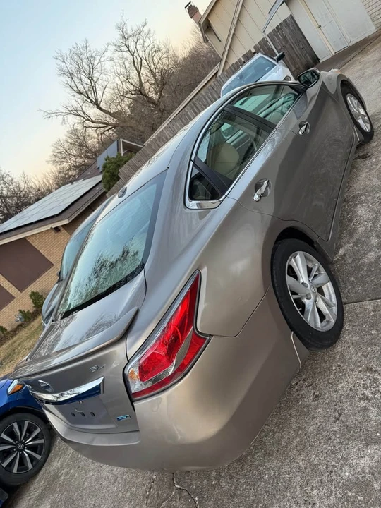 2014 Nissan Altima 5th Gen - Image 5 of 12