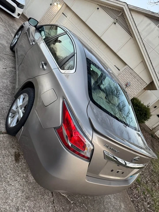 2014 Nissan Altima 5th Gen - Image 4 of 12