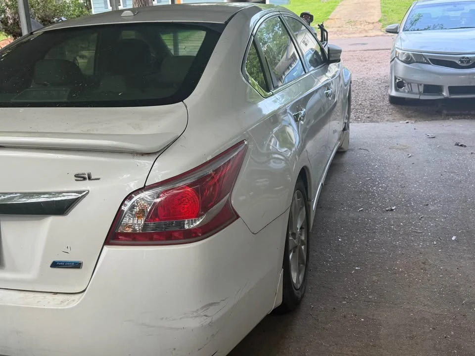 2014 Nissan Altima 5th Gen - Image 4 of 4