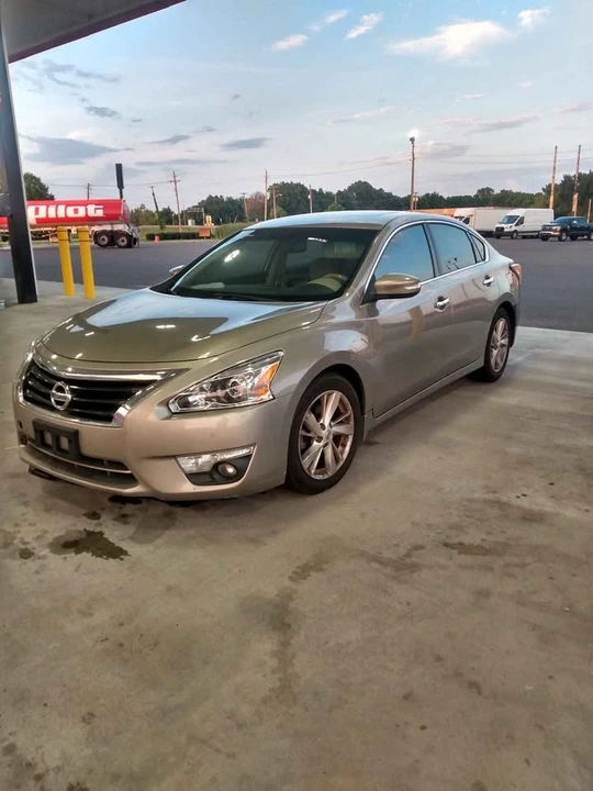 2014 Nissan Altima 5th Gen - Image 2 of 2