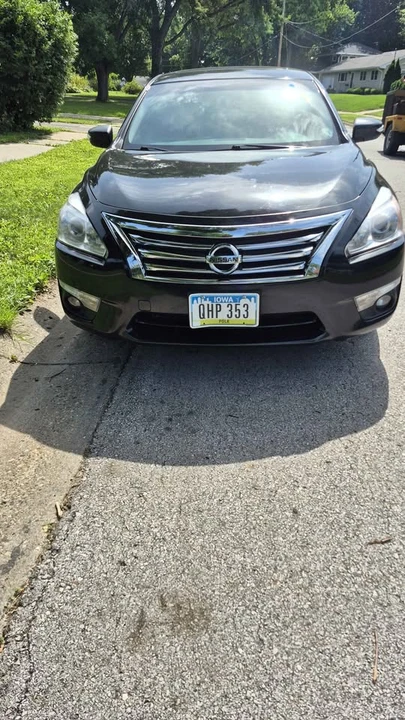 2014 Nissan Altima 5th Gen - Image 3 of 7