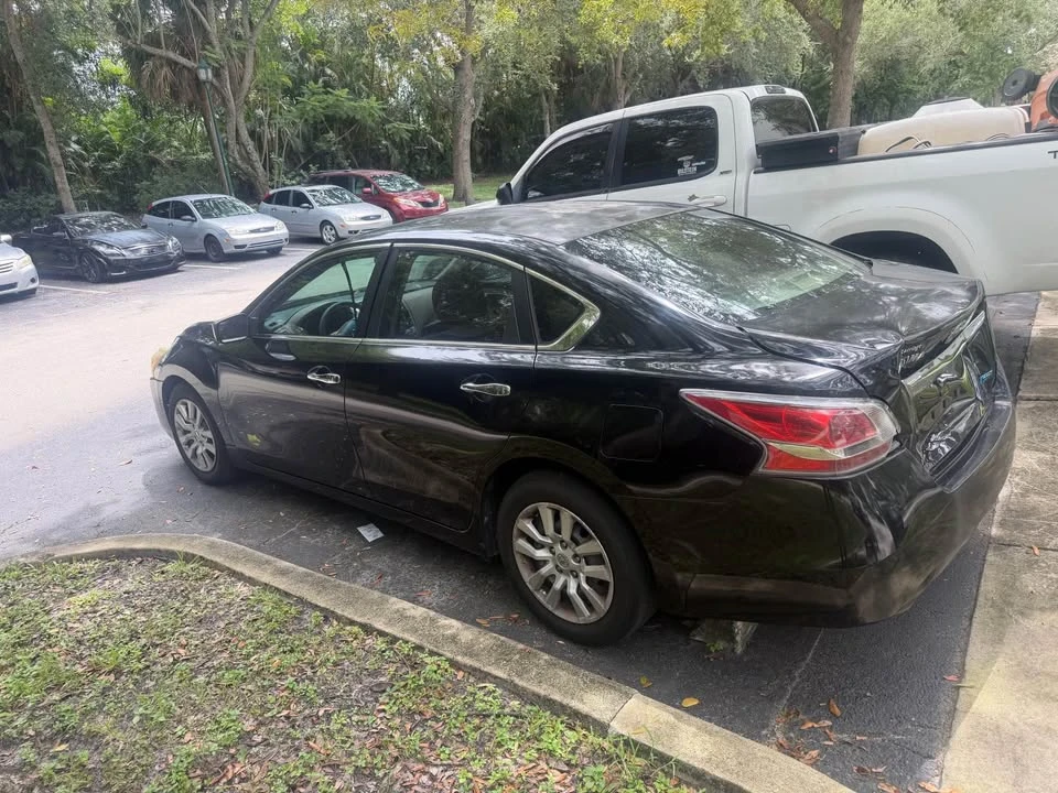 2014 Nissan Altima 5th Gen - Image 3 of 5