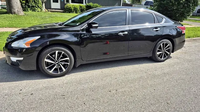 2014 Nissan Altima 2.5 SL Sedan 4D