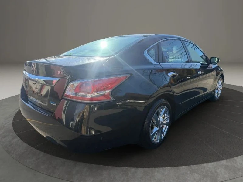 2014 Nissan Altima 5th Gen - Image 5 of 12