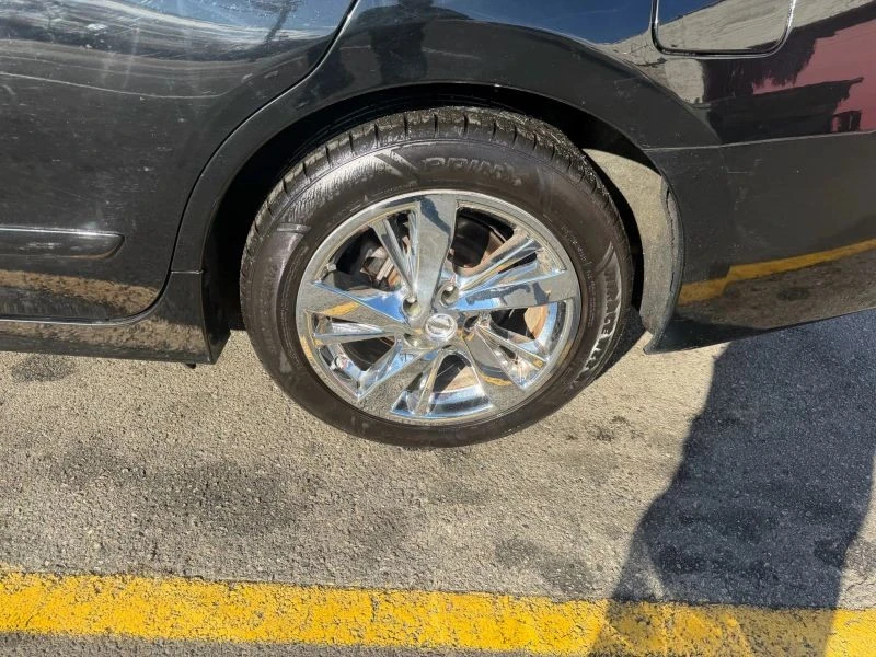 2014 Nissan Altima 5th Gen - Image 9 of 12