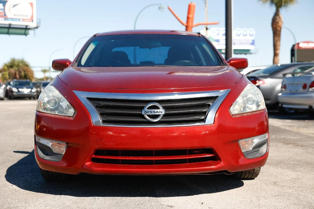 2014 Nissan Altima 5th Gen - Image 17 of 21