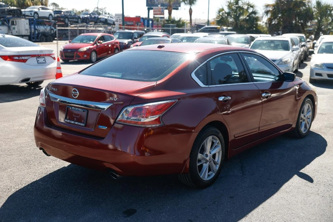 2014 Nissan Altima 5th Gen - Image 10 of 21