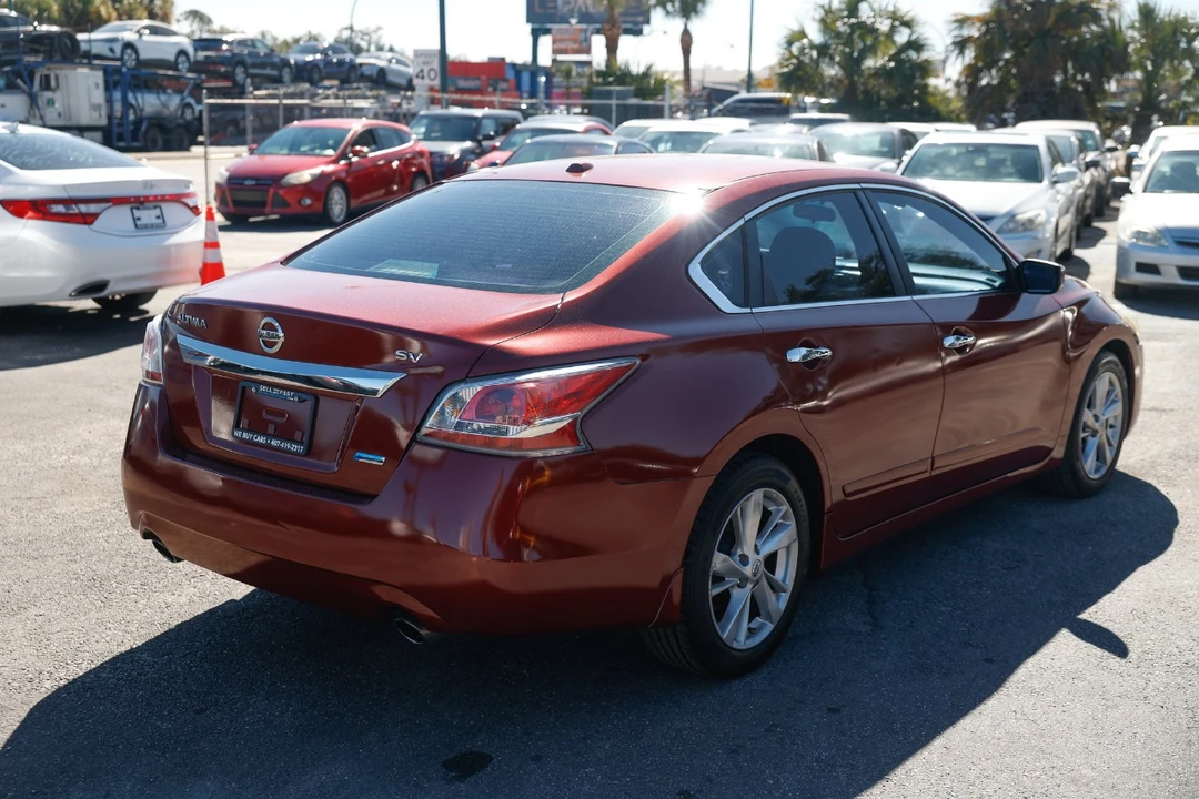 2014 Nissan Altima 5th Gen - Image 10 of 12