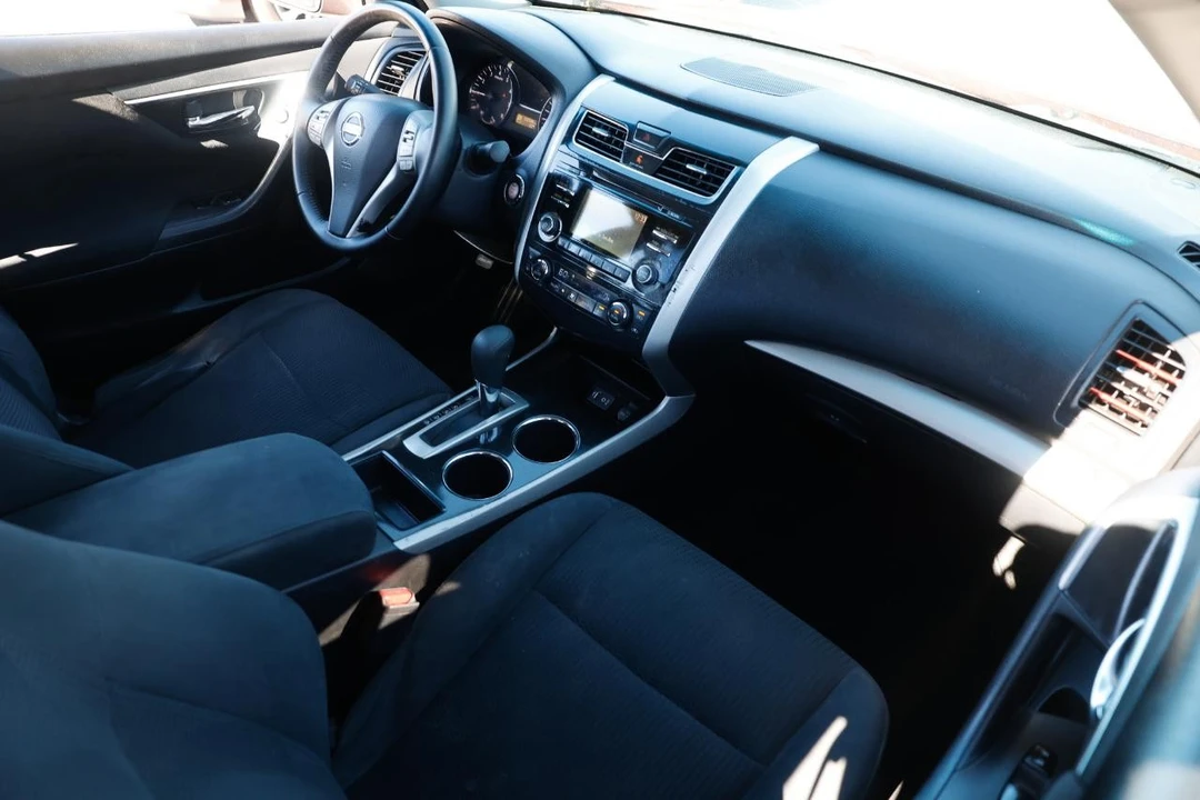 2014 Nissan Altima 5th Gen - Image 18 of 21
