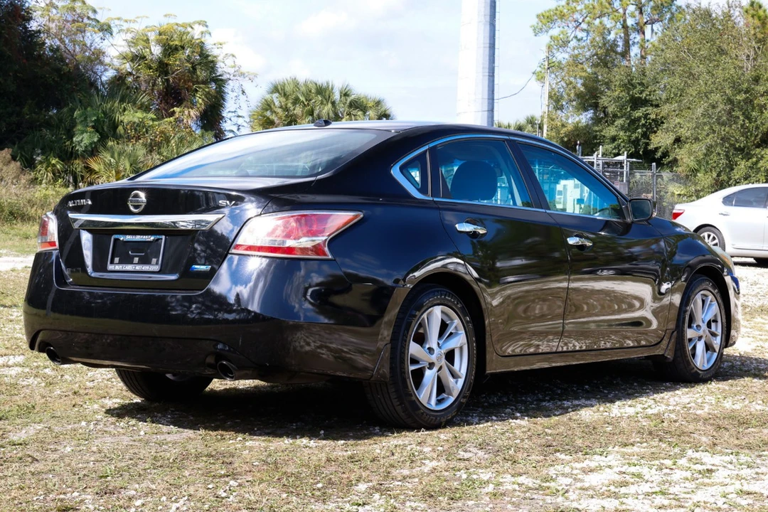 2014 Nissan Altima 5th Gen - Image 11 of 12