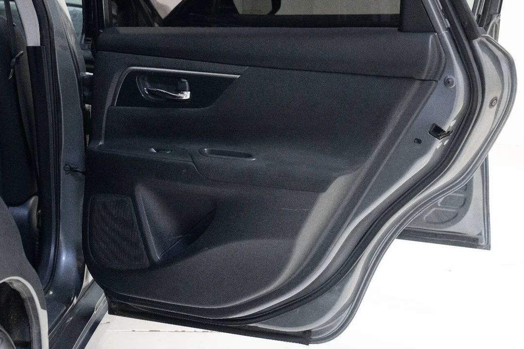 2014 Nissan Altima 5th Gen - Image 17 of 21